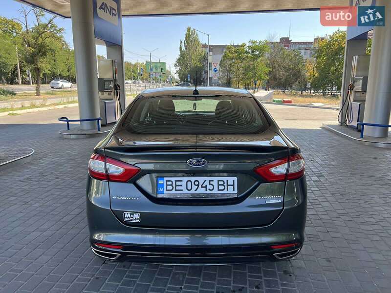 Седан Ford Fusion 2015 в Николаеве