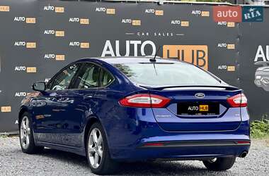Седан Ford Fusion 2015 в 