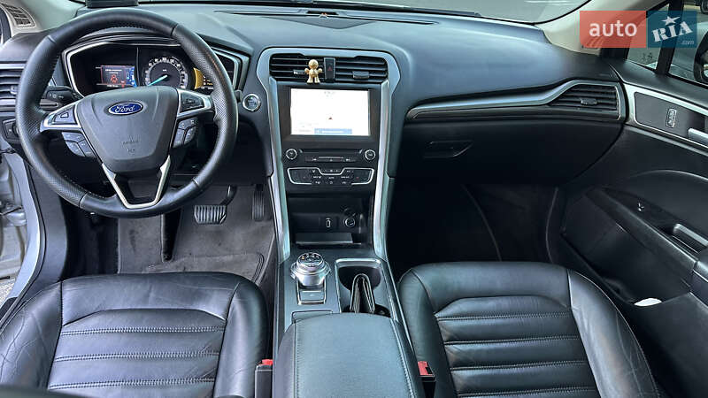 Седан Ford Fusion 2016 в Киеве