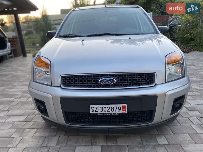 Хэтчбек Ford Fusion 2008 в Виннице