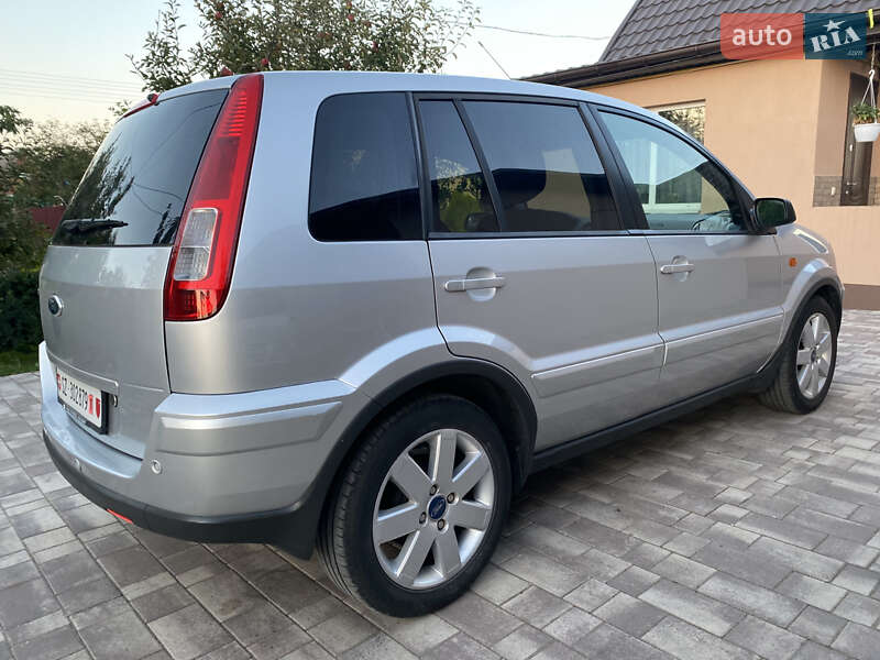 Хэтчбек Ford Fusion 2008 в Виннице