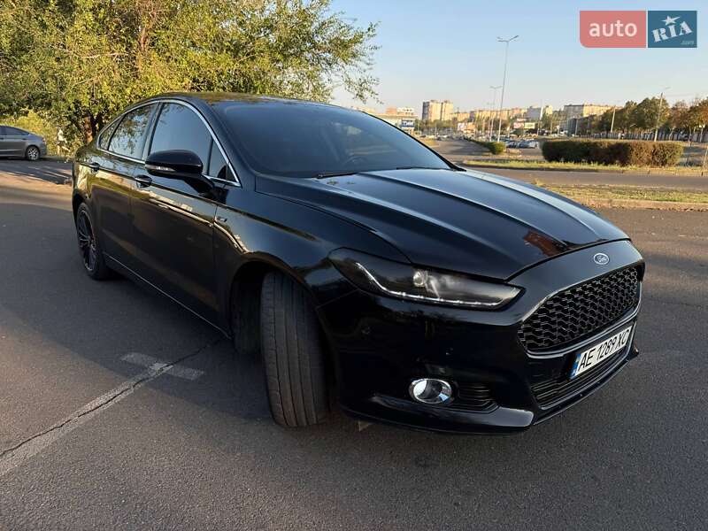 Седан Ford Fusion 2016 в Кривом Роге