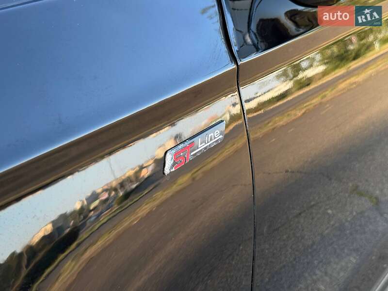 Седан Ford Fusion 2016 в Кривом Роге