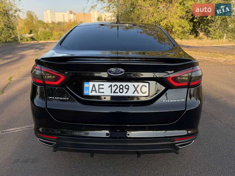 Седан Ford Fusion 2016 в Кривом Роге