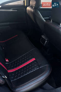 Седан Ford Fusion 2013 в 