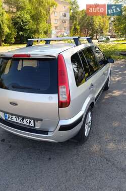 Хэтчбек Ford Fusion 2007 в 