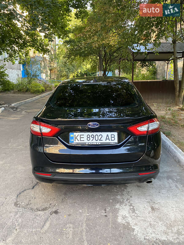 Седан Ford Fusion 2016 в Дніпрі