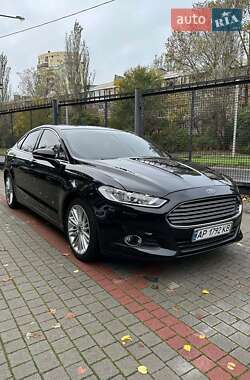 Седан Ford Fusion 2016 в Львове