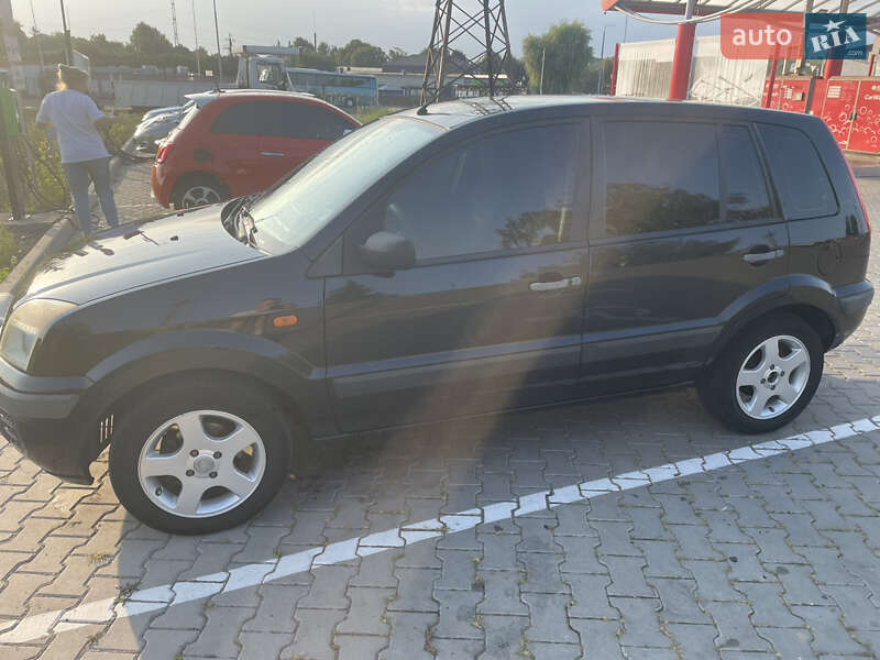 Хетчбек Ford Fusion 2006 в Вінниці