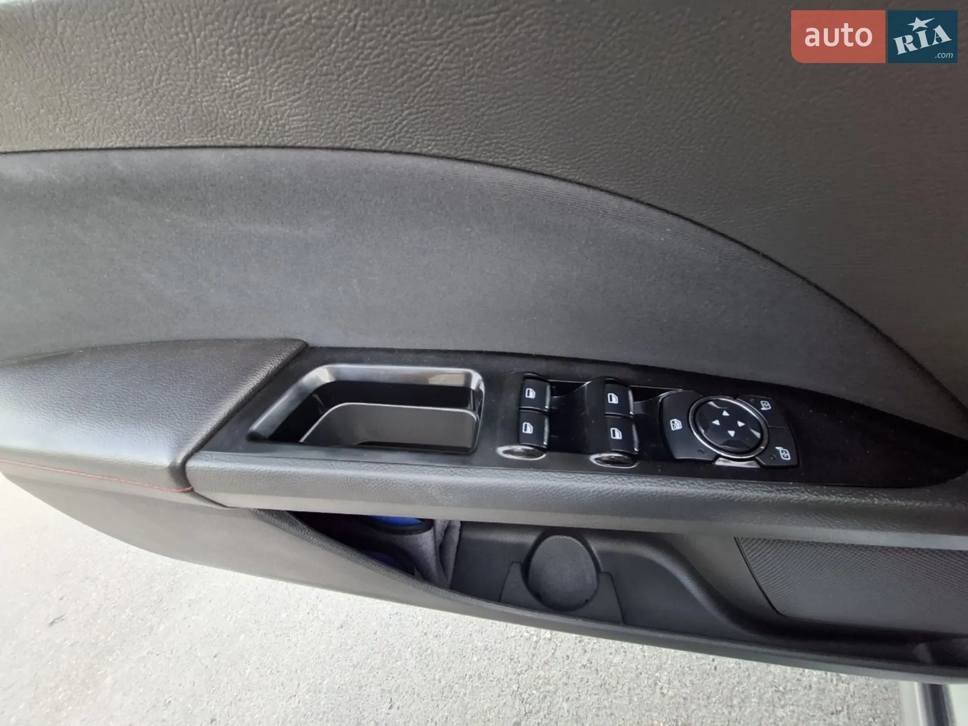 2014 Ford Fusion - мініатюра 21