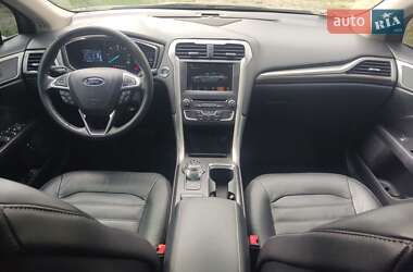 Седан Ford Fusion 2017 в Виннице