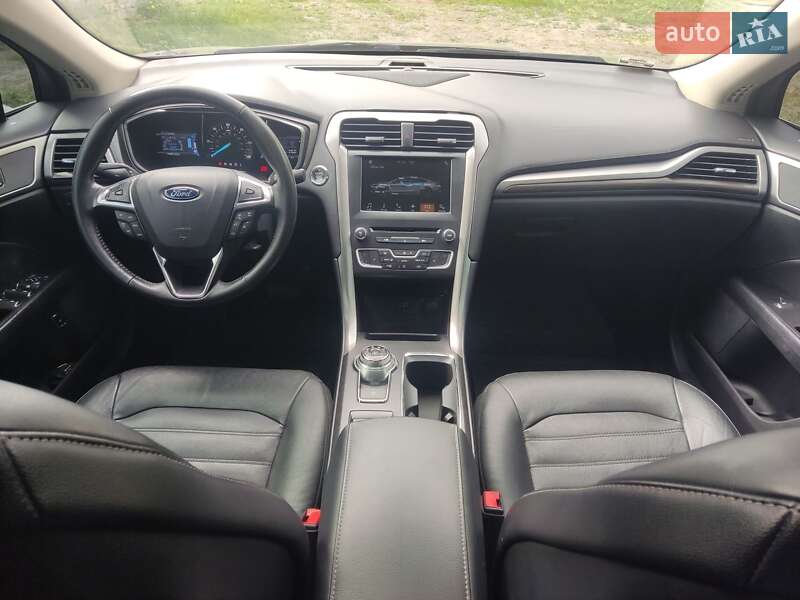 Седан Ford Fusion 2017 в Золочеве