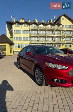 Седан Ford Fusion 2013 в 