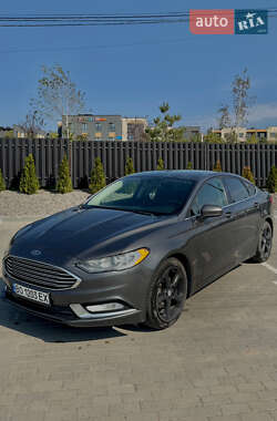 Седан Ford Fusion 2018 в Тернополі