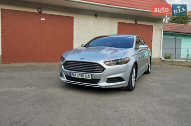 Седан Ford Fusion 2016 в Подільську