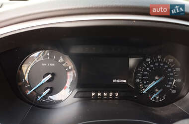 Седан Ford Fusion 2016 в 