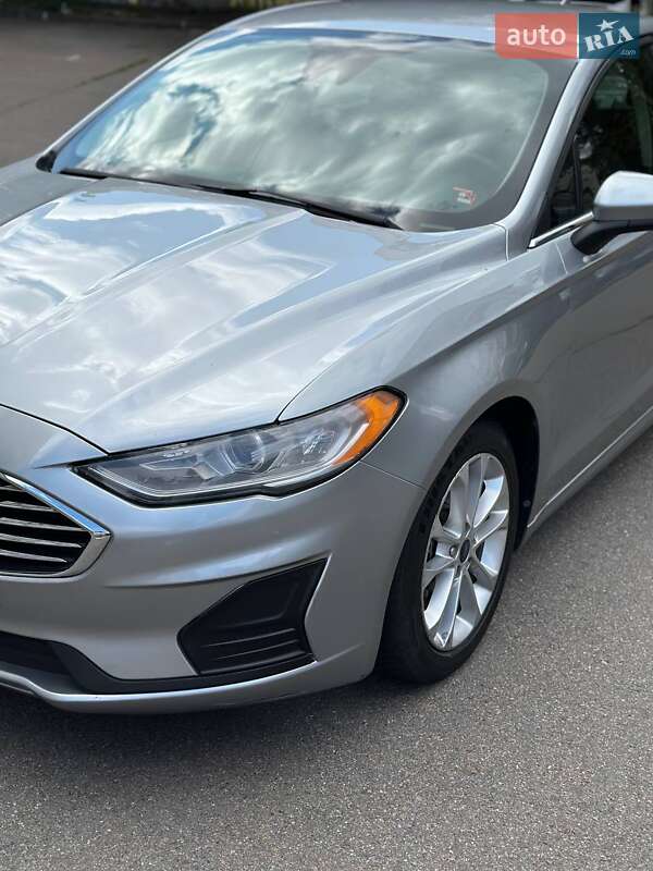 Седан Ford Fusion 2020 в Киеве