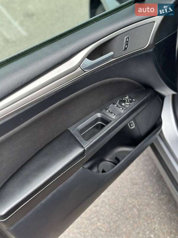 Седан Ford Fusion 2020 в Киеве