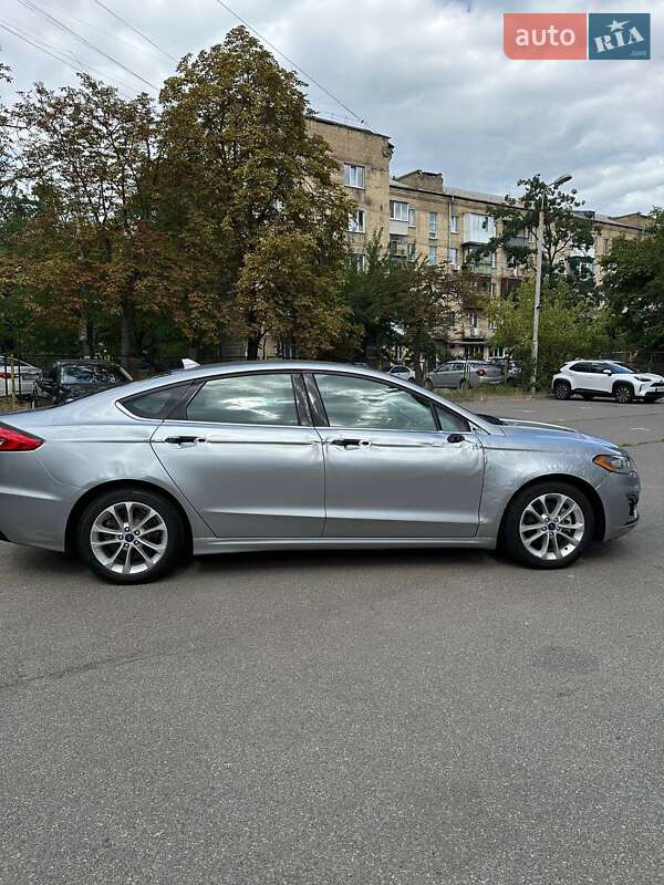 Седан Ford Fusion 2020 в Киеве