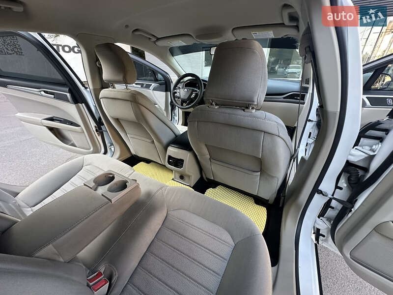 Седан Ford Fusion 2019 в Одессе