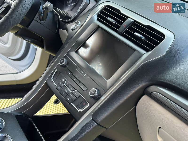 Седан Ford Fusion 2019 в Одессе