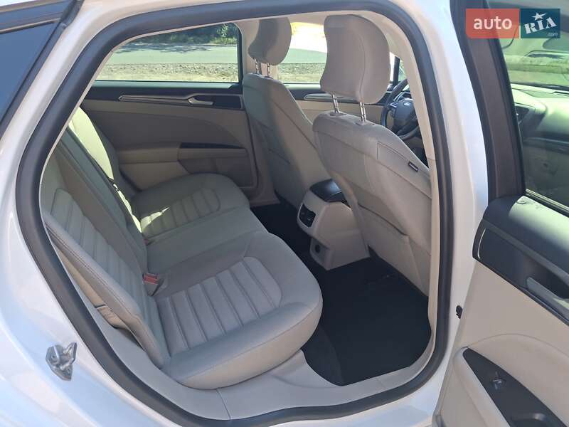 Седан Ford Fusion 2017 в Вінниці