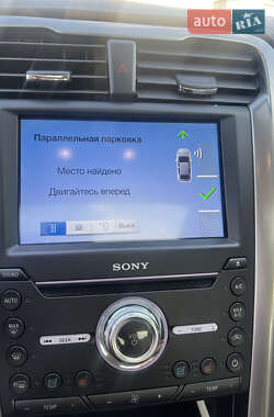 Седан Ford Fusion 2017 в 