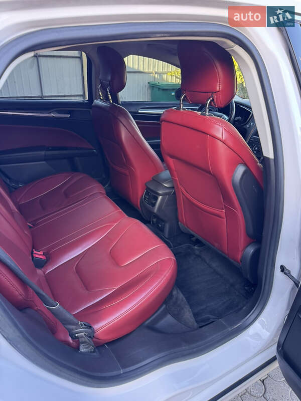 Седан Ford Fusion 2014 в Одессе