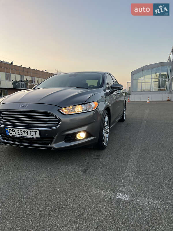 Седан Ford Fusion 2013 в Киеве фото 2 Седан Ford Fusion 2013 в Киеве