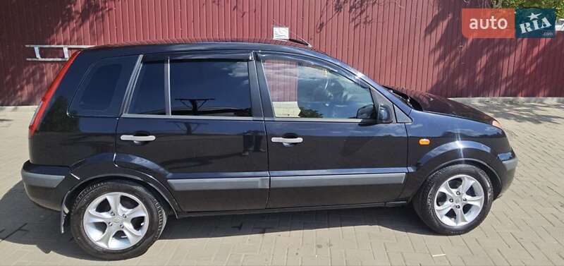 Хэтчбек Ford Fusion 2008 в Николаеве