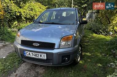 Седан Ford Fusion 2005 в 