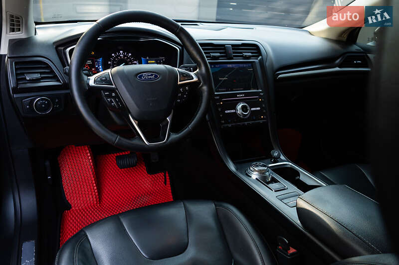 Седан Ford Fusion 2019 в Одессе