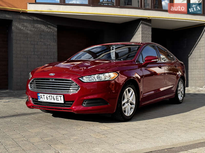 Седан Ford Fusion 2015 в Ивано-Франковске