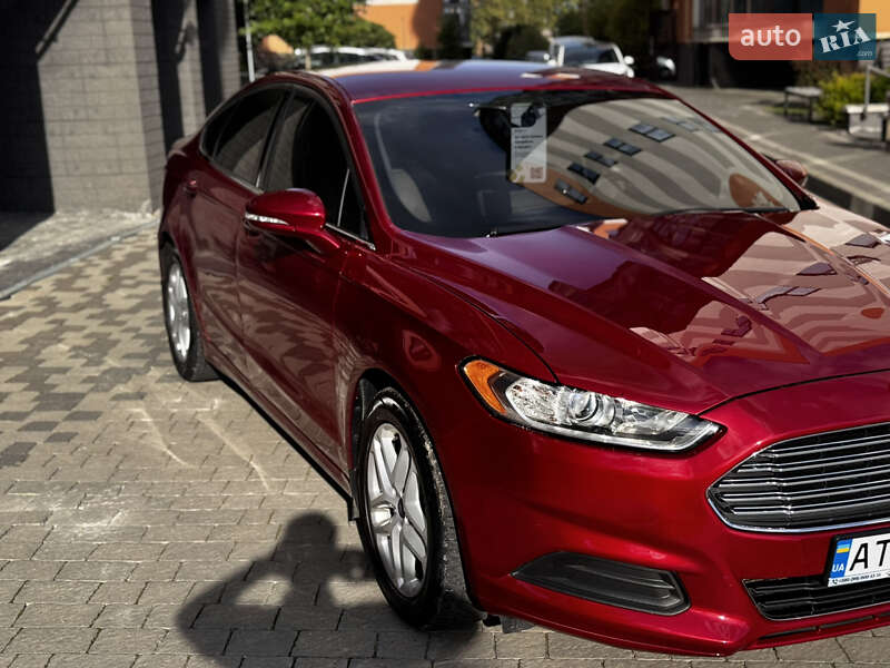 Седан Ford Fusion 2015 в Ивано-Франковске