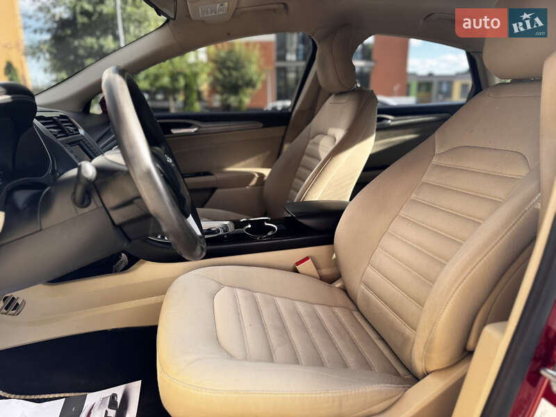 Седан Ford Fusion 2015 в Ивано-Франковске