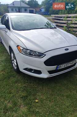 Седан Ford Fusion 2014 в Полтаві