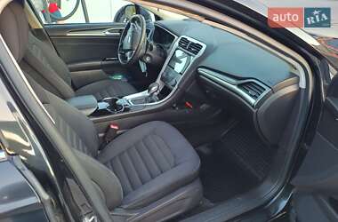 Седан Ford Fusion 2014 в 