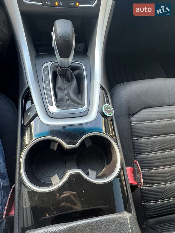 Седан Ford Fusion 2015 в Каменском фото 19 Седан Ford Fusion 2015 в Каменском