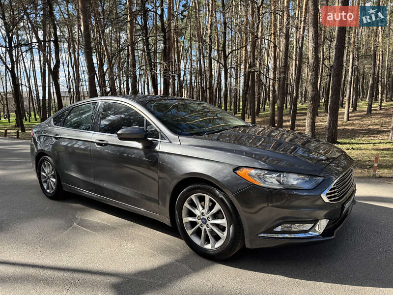 Седан Ford Fusion 2016 в Києві