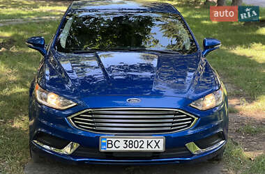 Седан Ford Fusion 2017 в 