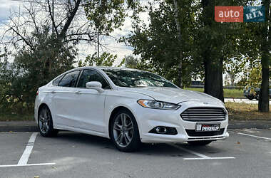 Седан Ford Fusion 2013 в Киеве