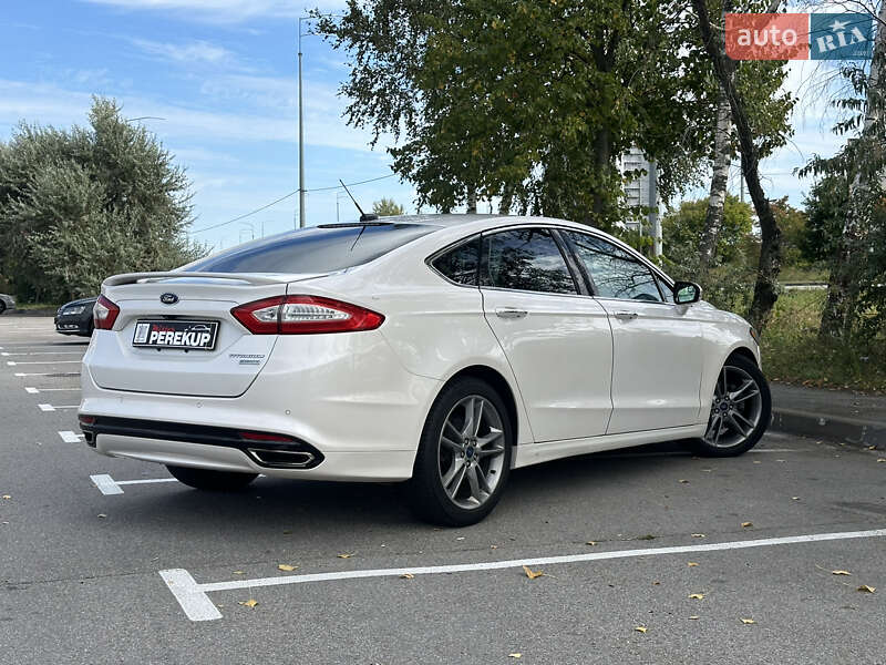 Седан Ford Fusion 2013 в Києві