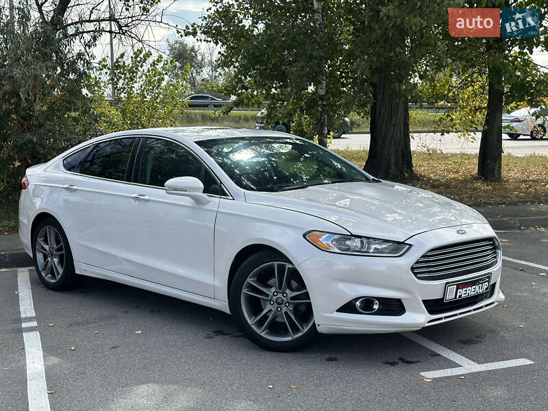 Седан Ford Fusion 2013 в Києві