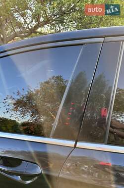 Седан Ford Fusion 2013 в 