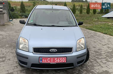 Хэтчбек Ford Fusion 2004 в Борщеве