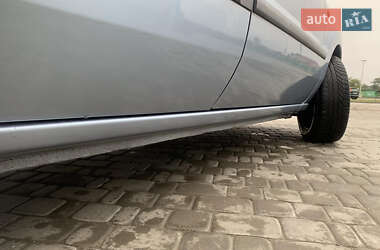 Хетчбек Ford Fusion 2004 в 