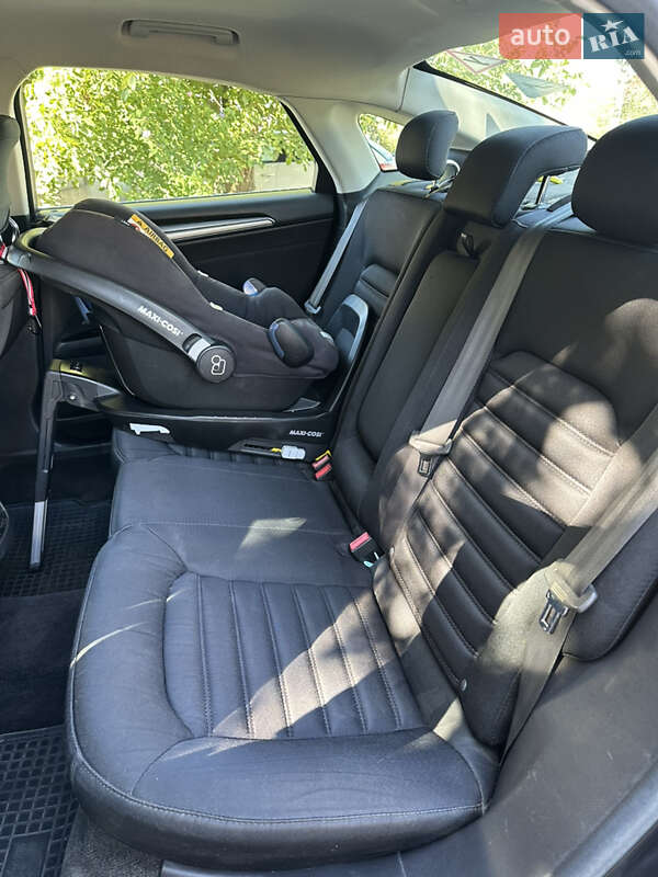 Седан Ford Fusion 2014 в Днепре