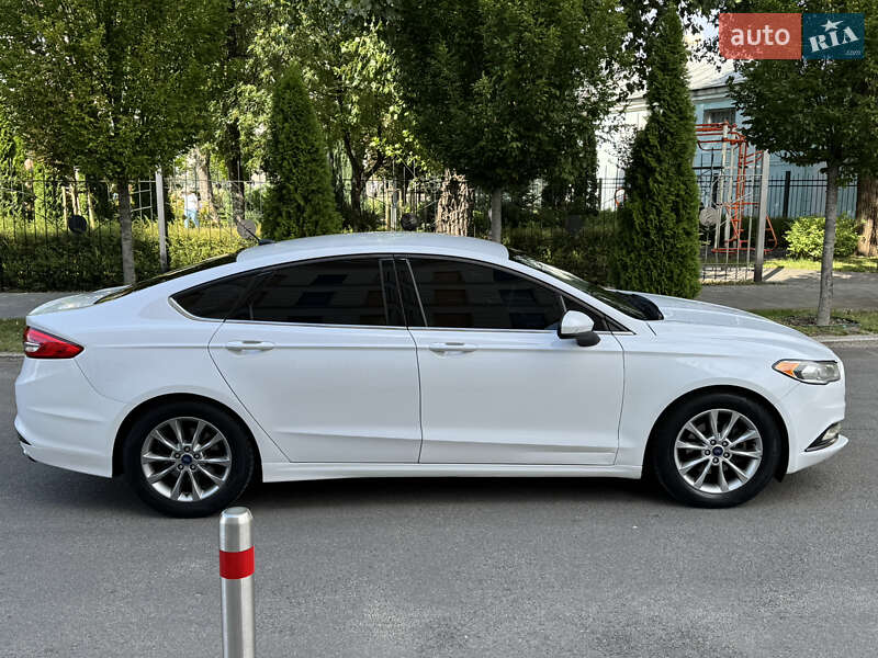 Седан Ford Fusion 2016 в Киеве