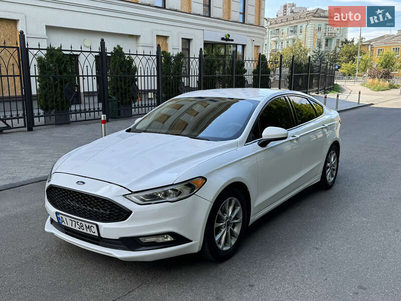 Седан Ford Fusion 2016 в Киеве