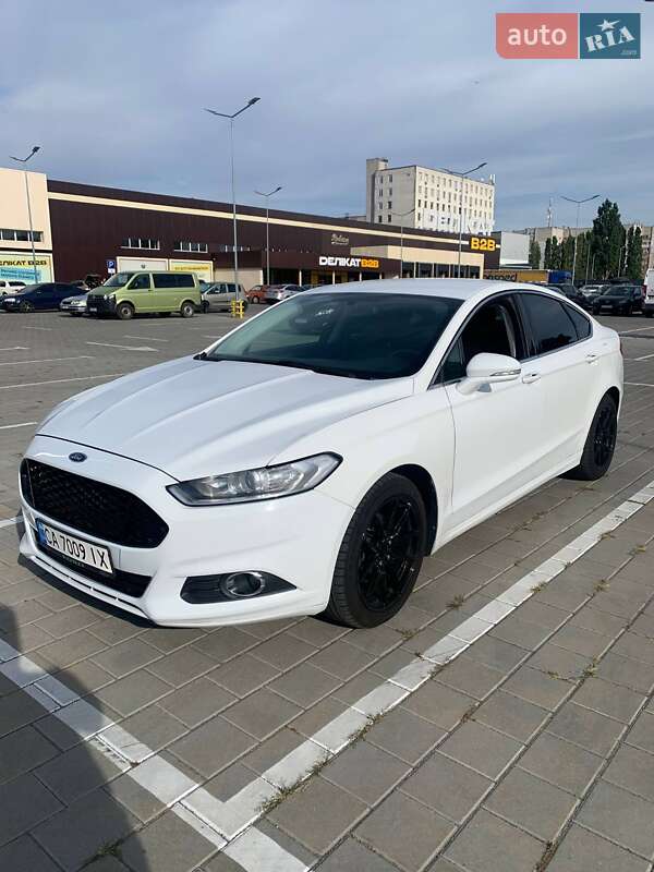 Седан Ford Fusion 2013 в Черкасах